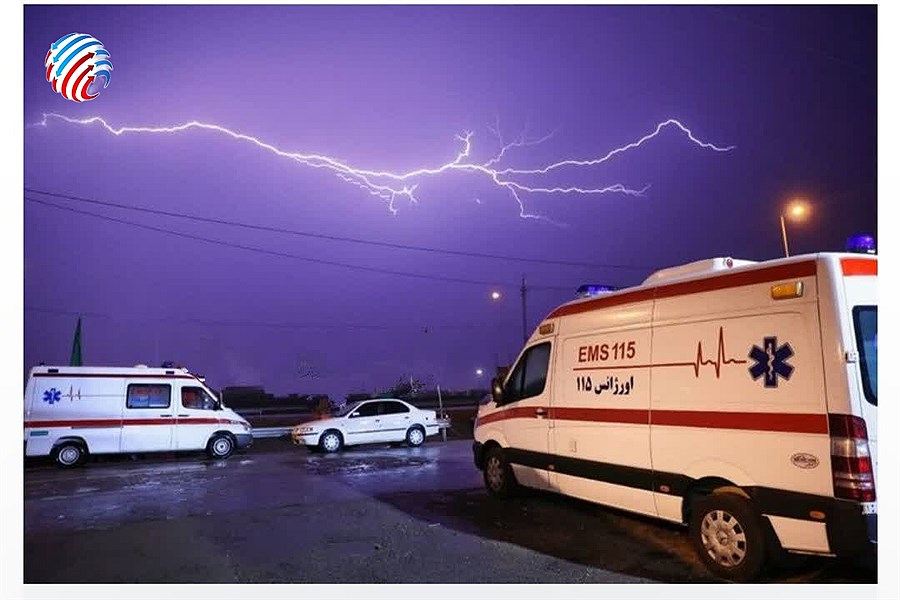 برخورد صاعقه به چند منزل مسکونی در روستای کهنویه علامرودشت خسارت زد