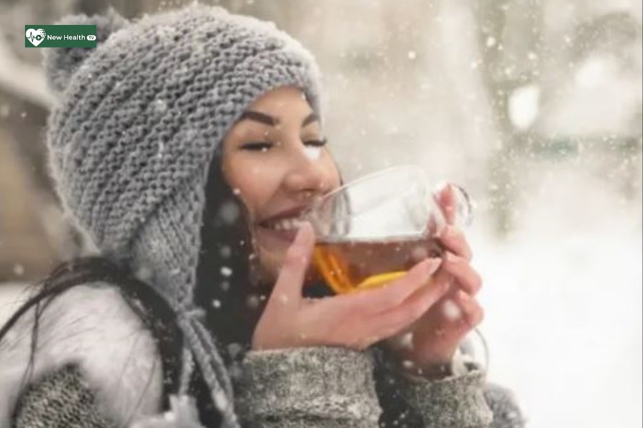 تصویر آبریزش بینی در فصول سرد: راهکارهای علمی و خانگی برای پیشگیری و درمان