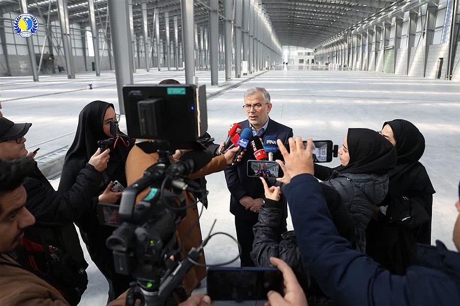 همیار فیلتر، نماد پیشرفت در چهارباغ: بازدید ویژه استاندار در دهه فجر